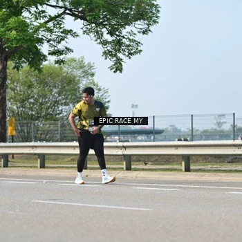 Runner Photo 6294745