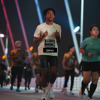 Runner Photo 6294754