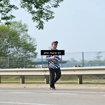 Runner Photo 6294758