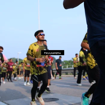 Runner Photo 6294801