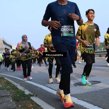 Runner Photo 6294813