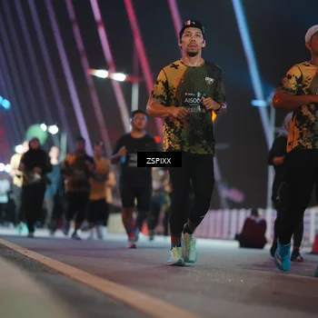 Runner Photo 6294821