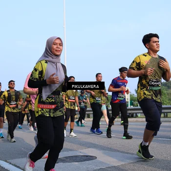 Runner Photo 6294839