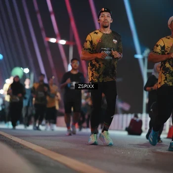Runner Photo 6294874