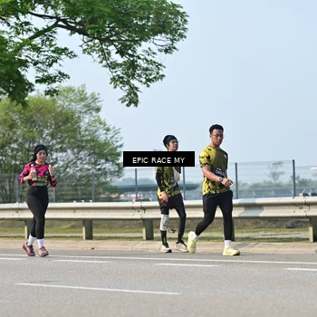 Runner Photo 6295068