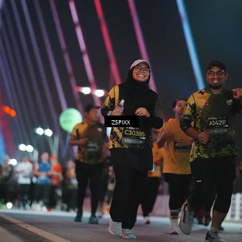 Runner Photo 6295090