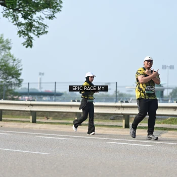 Runner Photo 6295124