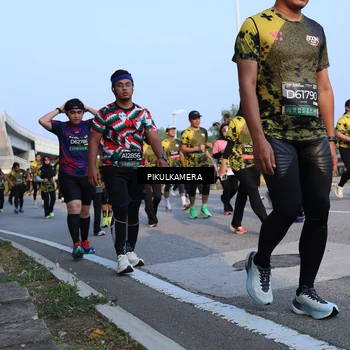 Runner Photo 6295149