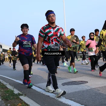 Runner Photo 6295192