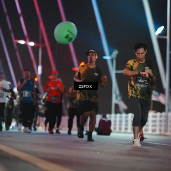 Runner Photo 6295207