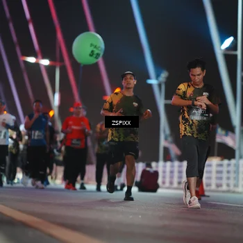 Runner Photo 6295224