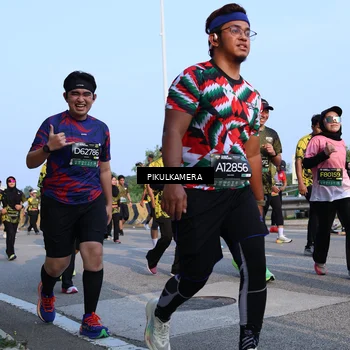 Runner Photo 6295230