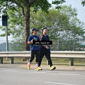 Runner Photo 6295248