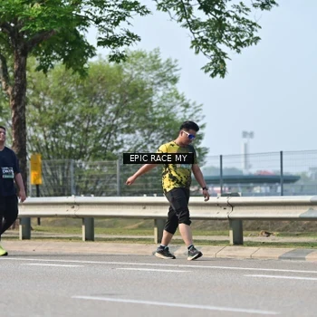 Runner Photo 6295251