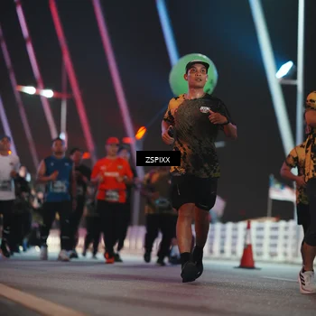Runner Photo 6295262