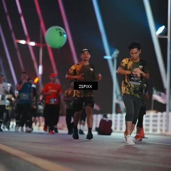 Runner Photo 6295265