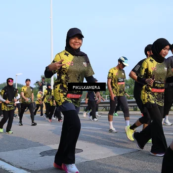 Runner Photo 6295282