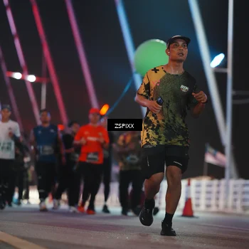 Runner Photo 6295298