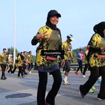 Runner Photo 6295303