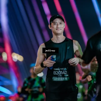 Runner Photo 6295432