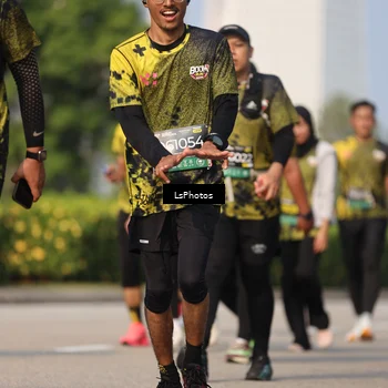 Runner Photo 6295740