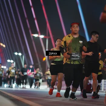 Runner Photo 6295806