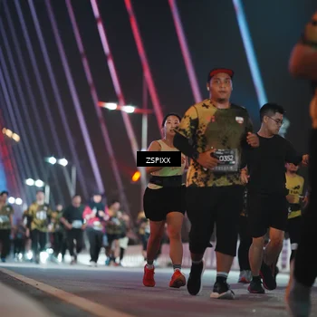 Runner Photo 6295811