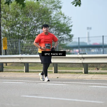 Runner Photo 6295905