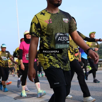 Runner Photo 6296104