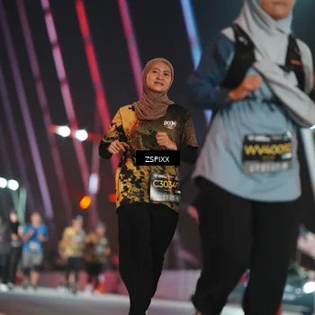 Runner Photo 6296122