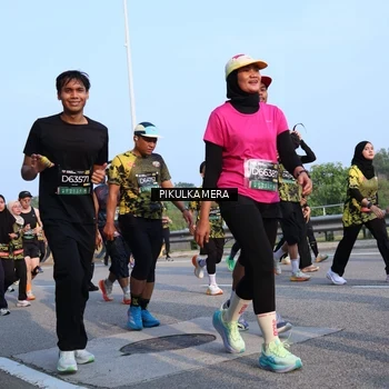 Runner Photo 6296139