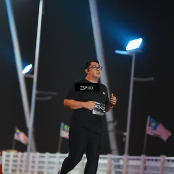 Runner Photo 6296191