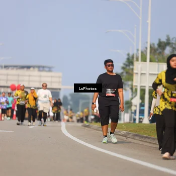 Runner Photo 6296222
