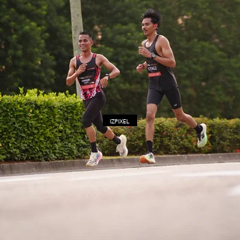 Runner Photo 6296235