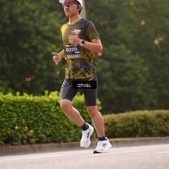 Runner Photo 6296244