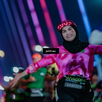 Runner Photo 6296246