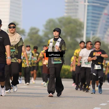 Runner Photo 6296293