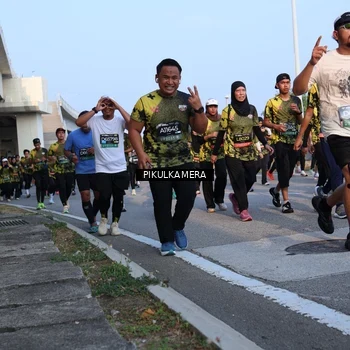 Runner Photo 6296294