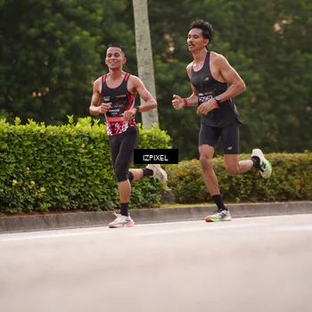 Runner Photo 6296313