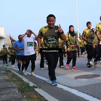 Runner Photo 6296314