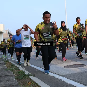 Runner Photo 6296318