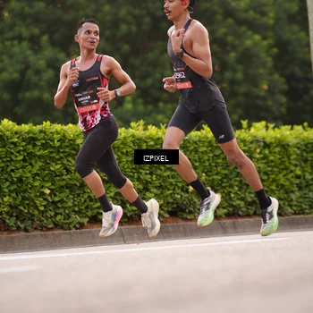 Runner Photo 6296326