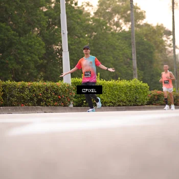 Runner Photo 6296406
