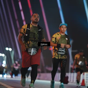 Runner Photo 6296427