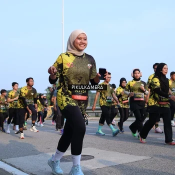 Runner Photo 6296439