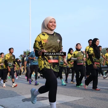 Runner Photo 6296454