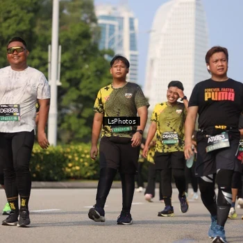 Runner Photo 6296463