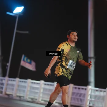 Runner Photo 6296474