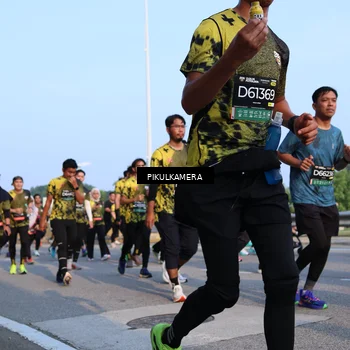 Runner Photo 6296484