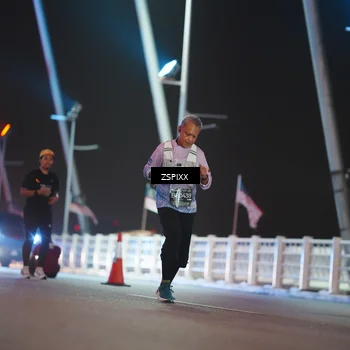 Runner Photo 6296516